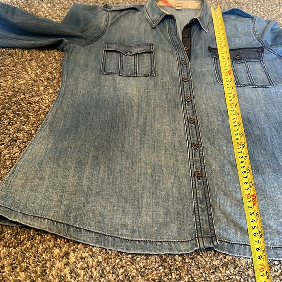Burberry denim button down - Picture 7 of 8